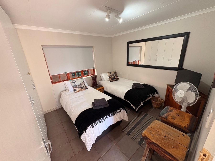 4 Bedroom Property for Sale in Fraaiuitsig Western Cape